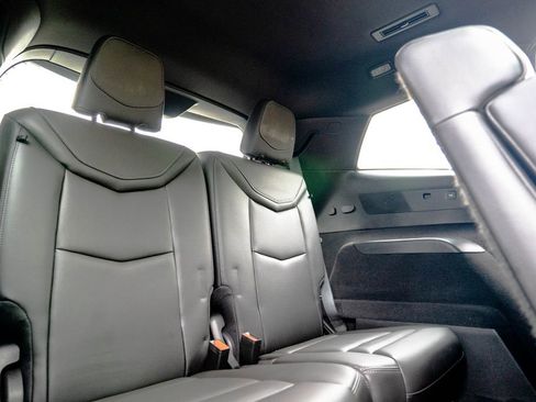 Used 2023 Cadillac XT6 Sport AWD/4WD image 34