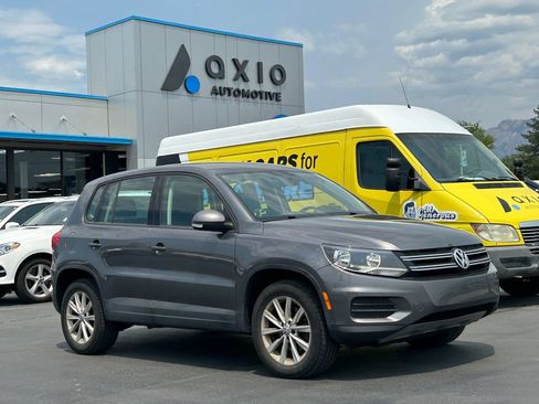 Used 2017 Volkswagen Tiguan S AWD/4WD image 1
