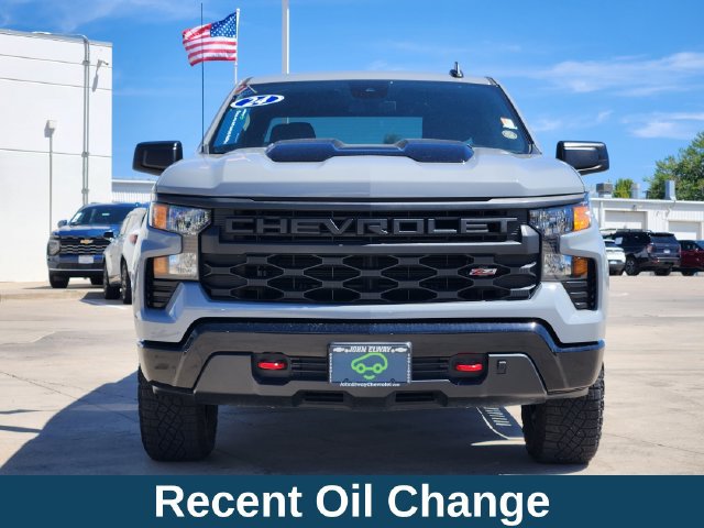 Used 2024 Chevrolet Silverado 1500 Custom Trail Boss AWD/4WD image 3