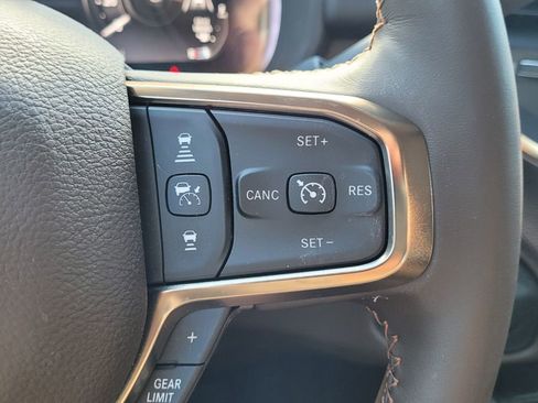 New 2025 RAM 2500 Limited image 23