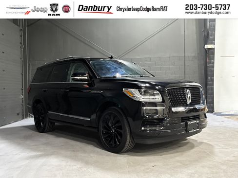 Used 2020 Lincoln Navigator Reserve w/ Equipment Group 208A Reserve AWD/4WD image 1