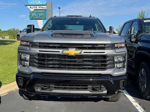 New 2026 Chevrolet Silverado 2500 Custom w/ Z71 Off-Road Package AWD/4WD image 27