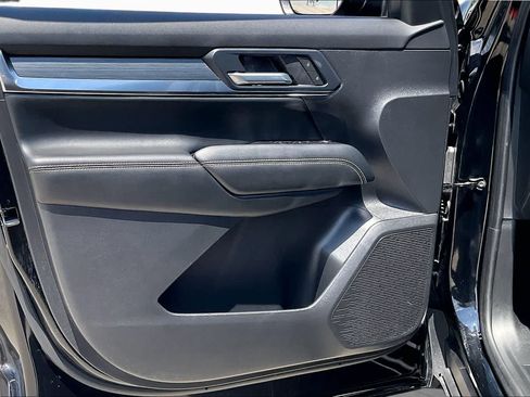 Certified 2026 GMC Terrain Elevation FWD image 21