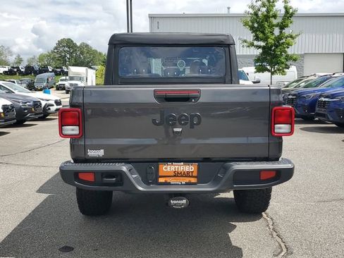 Certified 2025 Jeep Gladiator Sport AWD/4WD image 7