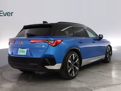 Used 2024 Acura ZDX Type S AWD/4WD image 12