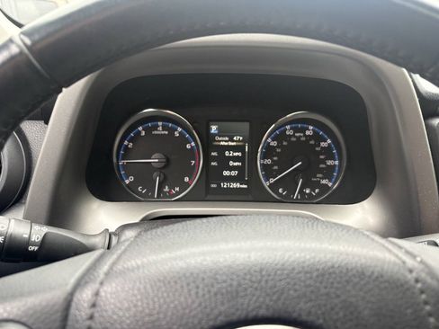 Used 2016 Toyota RAV4 XLE AWD/4WD image 19