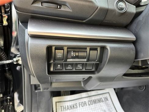 Used 2022 Subaru Crosstrek 2.5i Limited w/ Moonroof Package 1 image 21