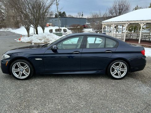 Used 2013 BMW 550i xDrive Sedan image 8