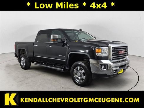 Used 2019 GMC Sierra 3500 SLT w/ Duramax Plus Package image 7