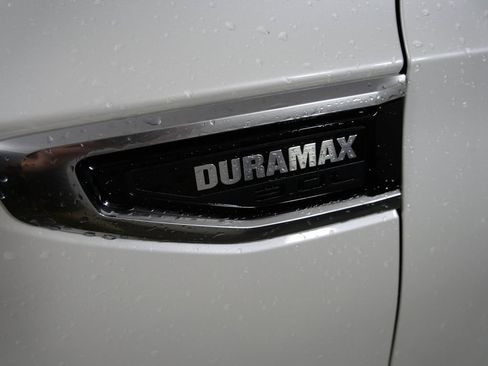 Used 2022 GMC Yukon XL Denali AWD/4WD image 10