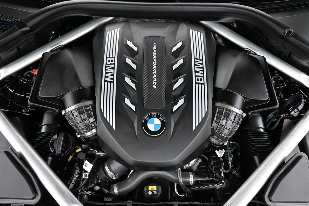 Used 2022 BMW X5 M50i w/ Executive Package AWD/4WD image 29