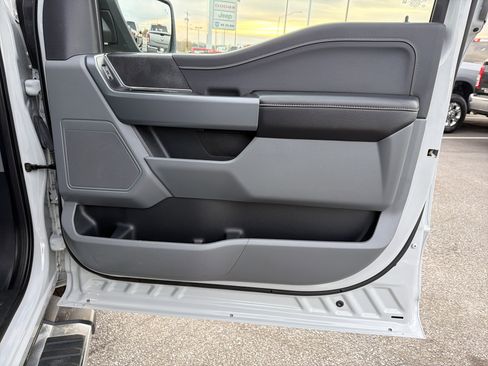 Used 2024 Ford F150 XLT w/ Mobile Office Package image 15