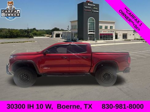Used 2025 GMC Canyon AT4 w/ AT4 Premium Package AWD/4WD image 1