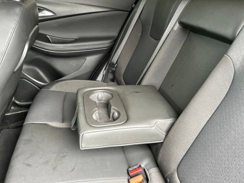 Used 2022 Buick Encore GX Select FWD image 44