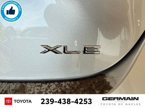 Used 2014 Toyota Avalon XLE Touring FWD image 7