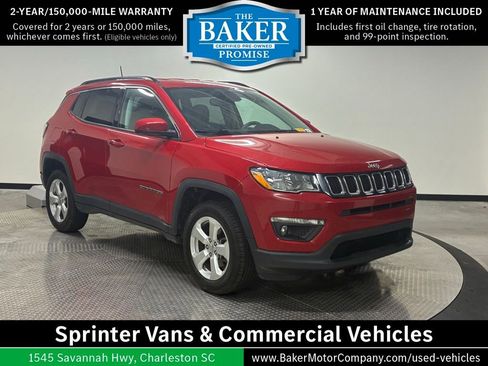 Used 2019 Jeep Compass Latitude w/ Cold Weather Group AWD/4WD image 9
