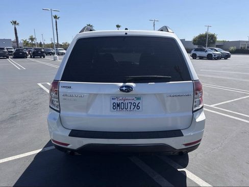 Used 2012 Subaru Forester 2.5X AWD/4WD image 5