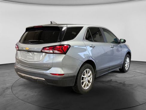 Used 2024 Chevrolet Equinox LT AWD/4WD image 9