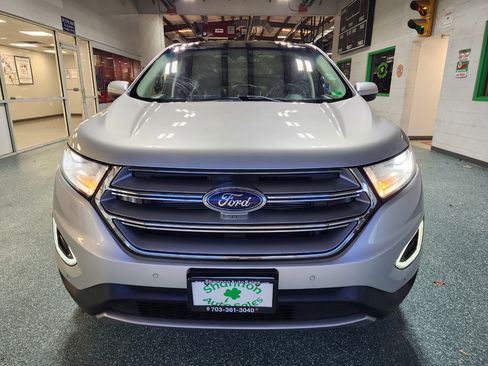 Used 2017 Ford Edge Titanium w/ Equipment Group 302A image 3
