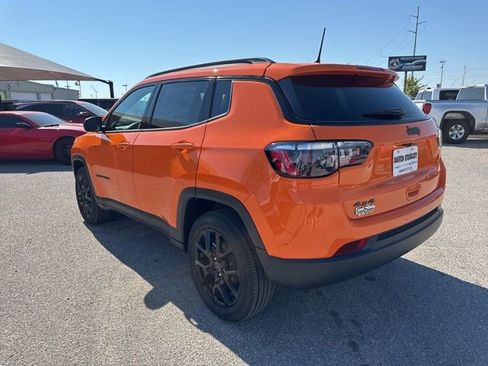 New 2026 Jeep Compass Latitude AWD/4WD image 4