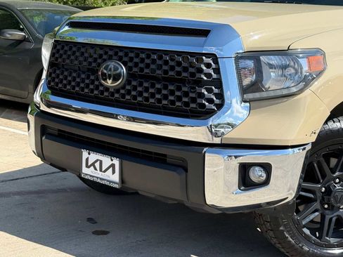 Used 2019 Toyota Tundra SR5 w/ SR5 Upgrade Package image 3