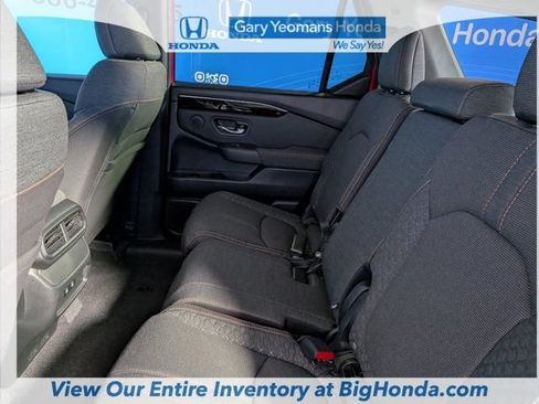 New 2026 Honda Pilot Sport image 18