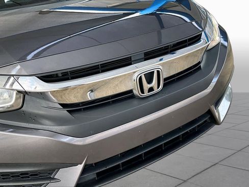 Used 2016 Honda Civic EX image 29