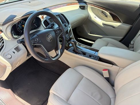 Used 2015 Buick LaCrosse Leather FWD image 11