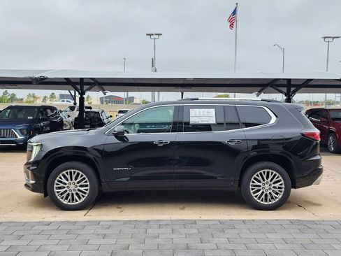 New 2026 GMC Acadia Denali image 7