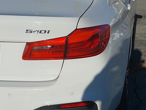Used 2019 BMW 540i 540i w/ M Sport Package image 35