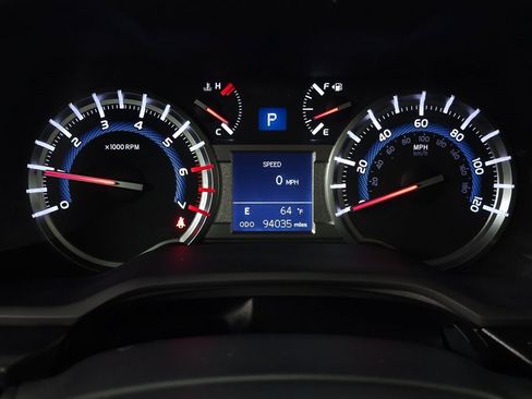 Used 2019 Toyota 4Runner SR5 Premium image 20