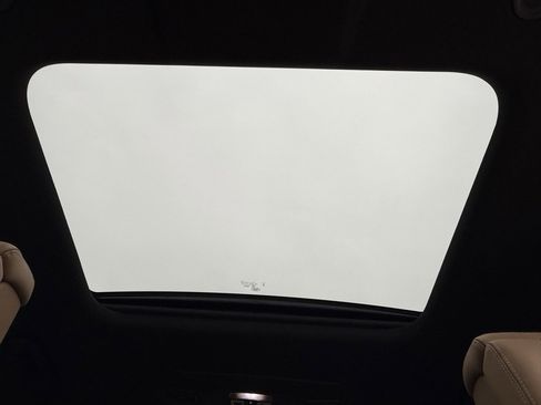 New 2026 Land Rover Discovery Limited Edition image 31