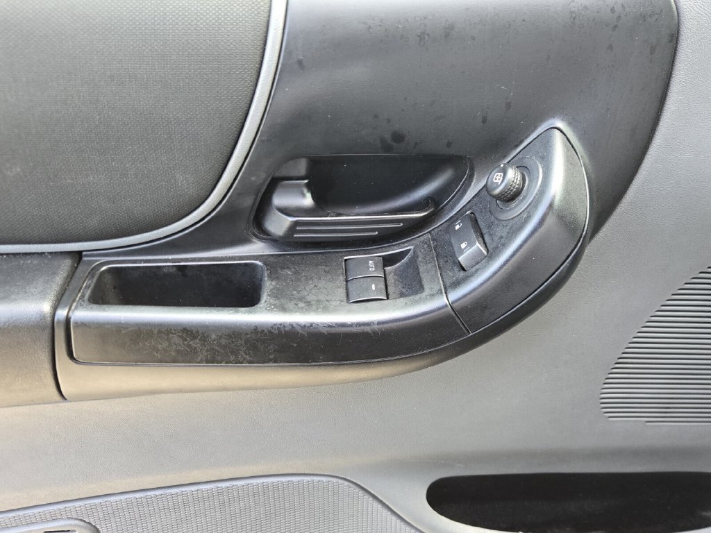 Used 2011 Ford Ranger XLT RWD image 21