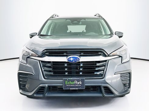Used 2023 Subaru Ascent Premium w/ Convenience Package AWD/4WD image 2