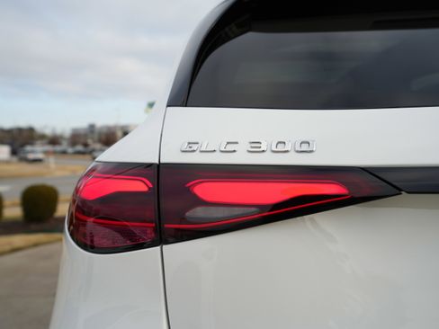 New 2026 Mercedes-Benz GLC 300 GLC 300 image 14