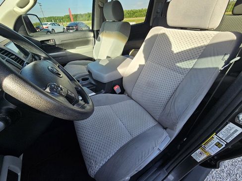 Used 2013 Toyota Tundra 2WD CrewMax w/ Tow Pkg image 16
