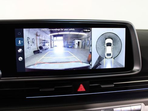 Used 2024 Hyundai Ioniq 6 Limited image 16