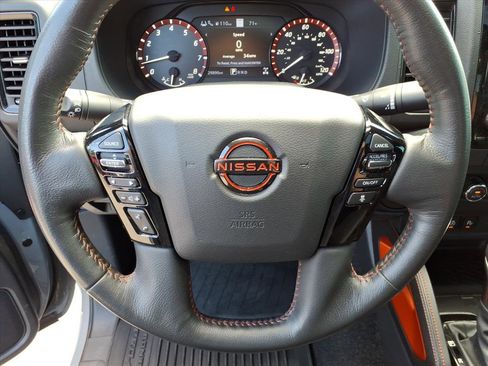 Used 2023 Nissan Frontier PRO-4X w/ Pro-4X Premium Package AWD/4WD image 25