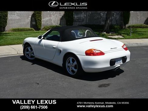 Used 2000 Porsche Boxster RWD image 4