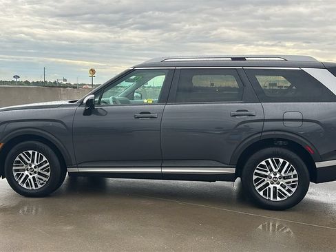 Certified 2026 Hyundai Palisade SEL FWD image 11