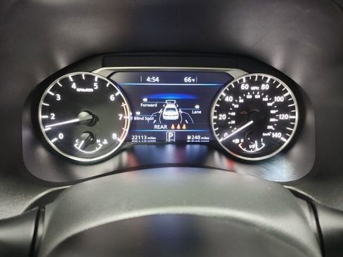 Used 2024 Nissan Altima 2.5 SL FWD image 27