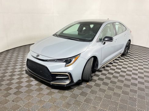 Used 2022 Toyota Corolla SE image 8
