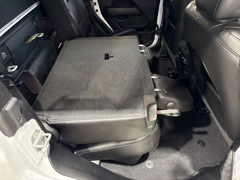Used 2021 Jeep Gladiator Overland w/ Popular Equipment Package AWD/4WD image 94