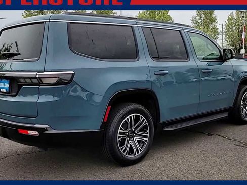 New 2026 Jeep Grand Wagoneer 4WD image 8