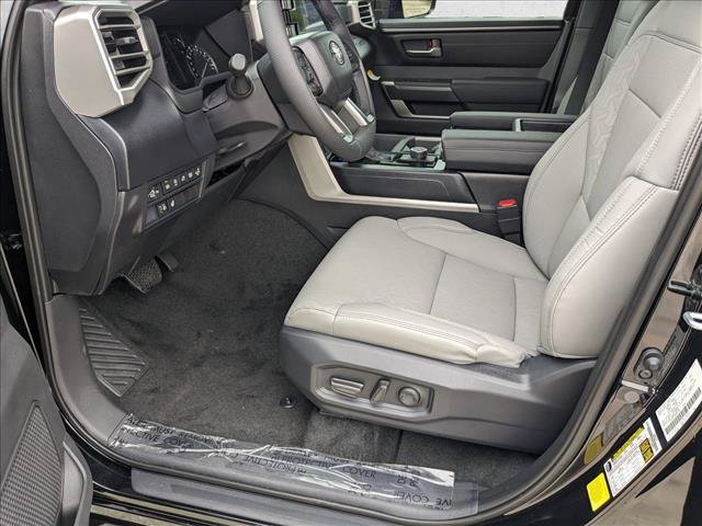 Used 2025 Toyota Tundra SR5 w/ SR5 Premium Package RWD image 4