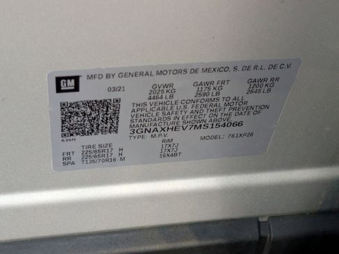 Used 2021 Chevrolet Equinox LS image 30