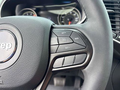 Certified 2022 Jeep Cherokee Trailhawk w/ Sun, Sound & Nav Group image 24