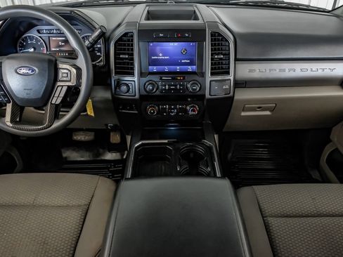 Used 2022 Ford F250 XLT w/ XLT Value Package AWD/4WD image 13