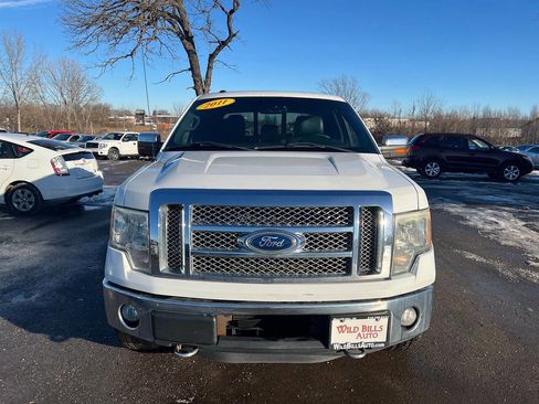 Used 2011 Ford F150 Lariat w/ Lariat Chrome Pkg image 2