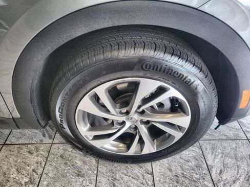 Used 2023 Buick Envision Essence FWD image 10